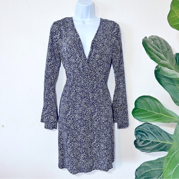 ROXY Blind Dreams Deep Vneck Faux Wrap In Mood Indigo Chaos Size Medium - Picture 2 of 15